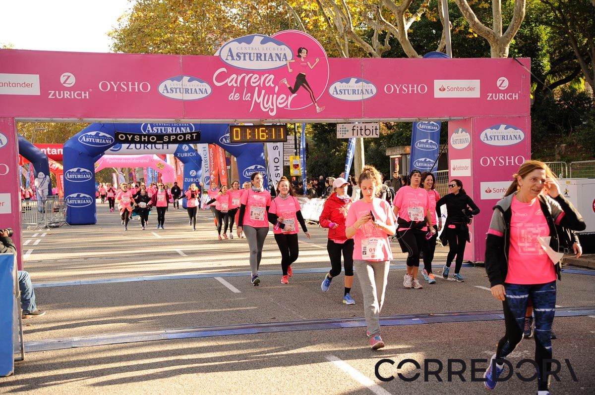 Llegada de la Carrera de la Mujer de Barcelona (ARCO DERECHO 45)
