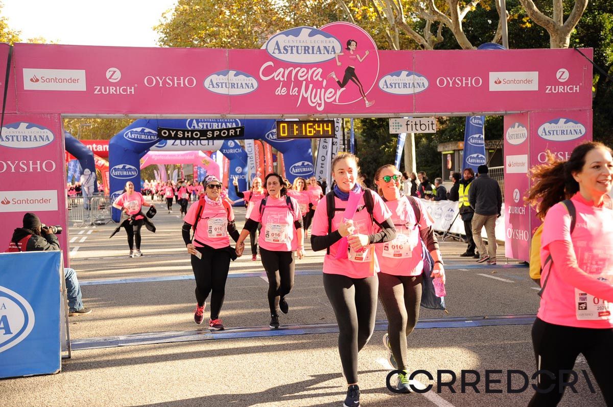 Llegada de la Carrera de la Mujer de Barcelona (ARCO DERECHO 46)