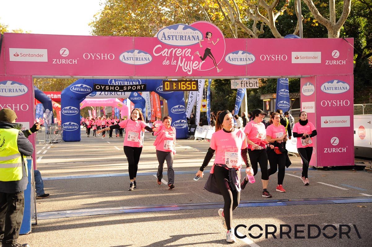 Llegada de la Carrera de la Mujer de Barcelona (ARCO DERECHO 46)