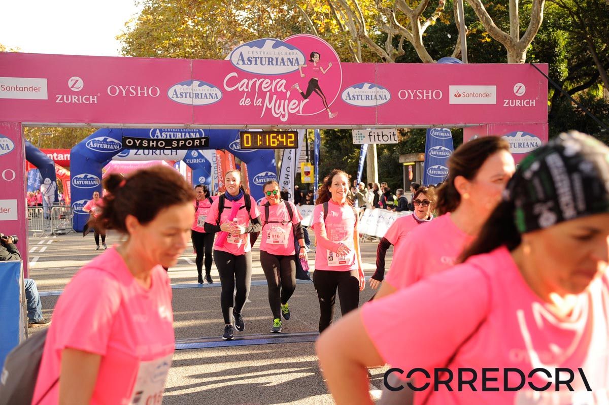 Llegada de la Carrera de la Mujer de Barcelona (ARCO DERECHO 45)