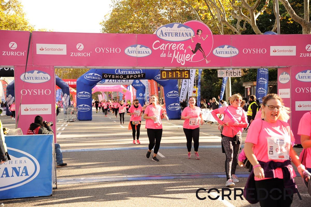 Llegada de la Carrera de la Mujer de Barcelona (ARCO DERECHO 46)