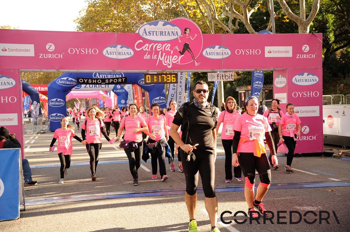 Llegada de la Carrera de la Mujer de Barcelona (ARCO DERECHO 47)