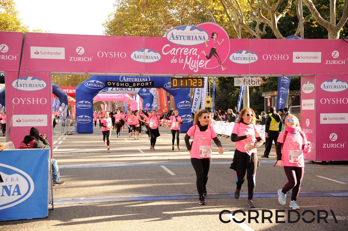 Llegada de la Carrera de la Mujer de Barcelona (ARCO DERECHO 46)