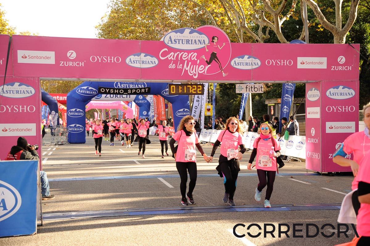 Llegada de la Carrera de la Mujer de Barcelona (ARCO DERECHO 46)