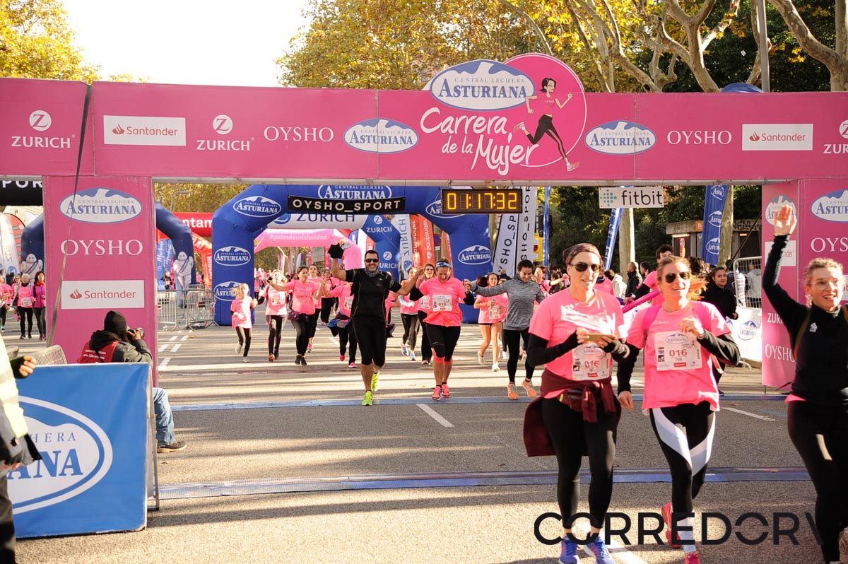 Llegada de la Carrera de la Mujer de Barcelona (ARCO DERECHO 47)
