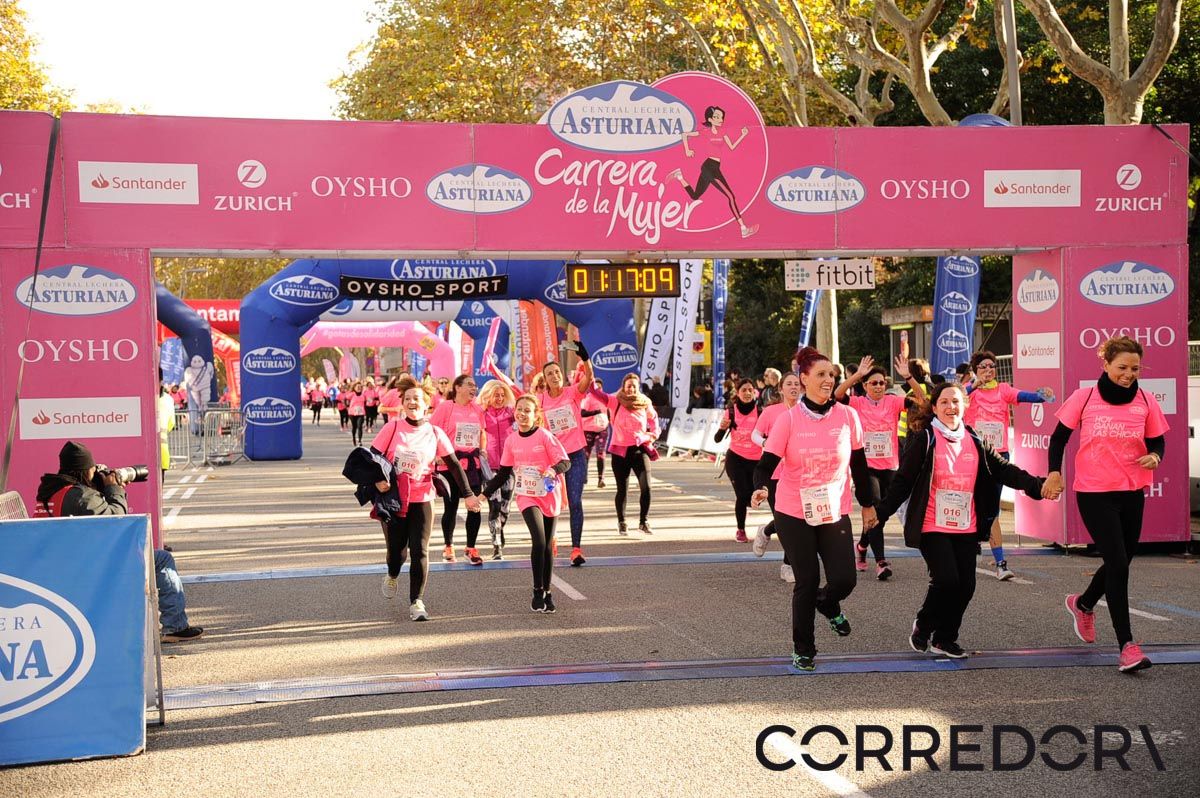Llegada de la Carrera de la Mujer de Barcelona (ARCO DERECHO 46)