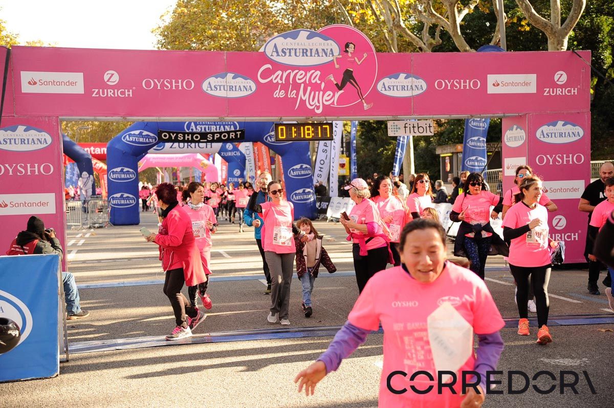 Llegada de la Carrera de la Mujer de Barcelona (ARCO DERECHO 48)