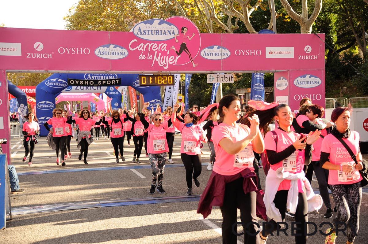 Llegada de la Carrera de la Mujer de Barcelona (ARCO DERECHO 48)