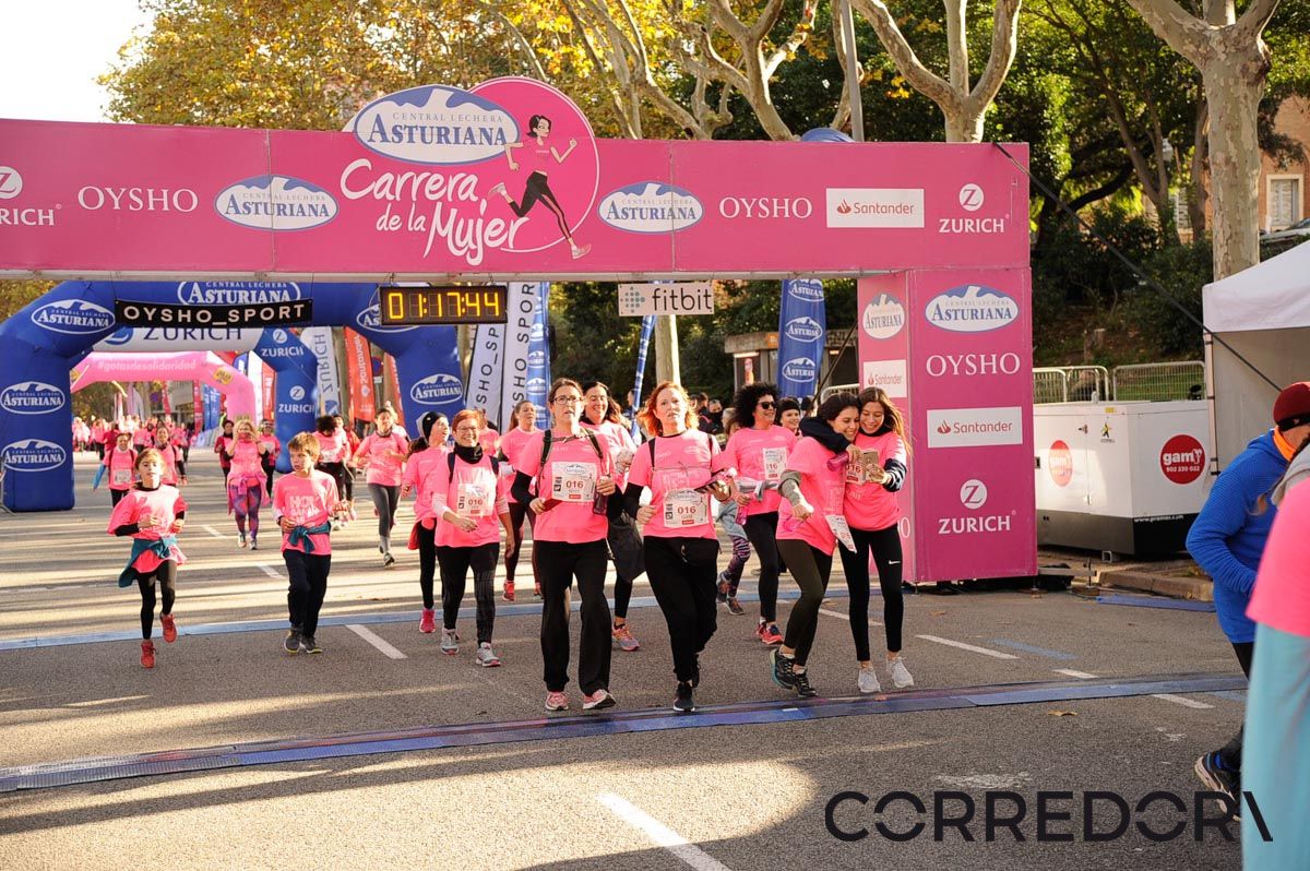 Llegada de la Carrera de la Mujer de Barcelona (ARCO DERECHO 47)