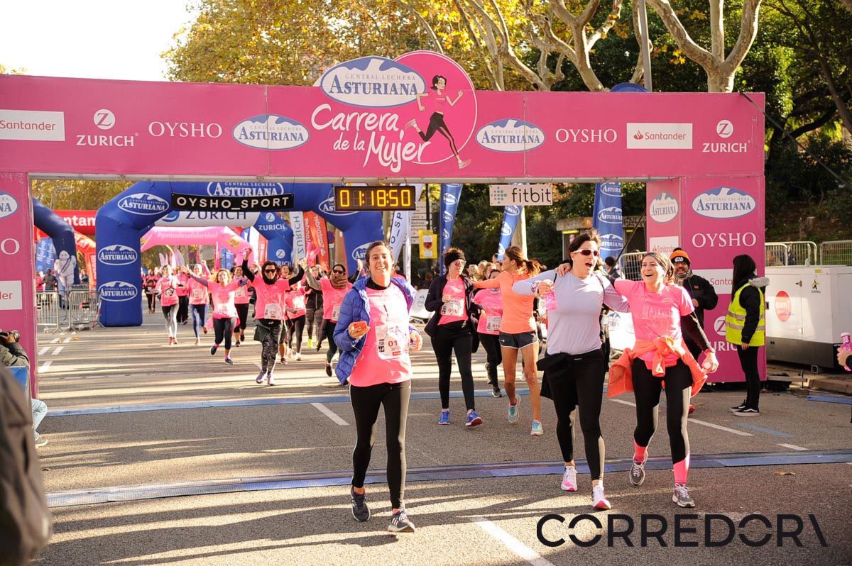 Llegada de la Carrera de la Mujer de Barcelona (ARCO DERECHO 48)