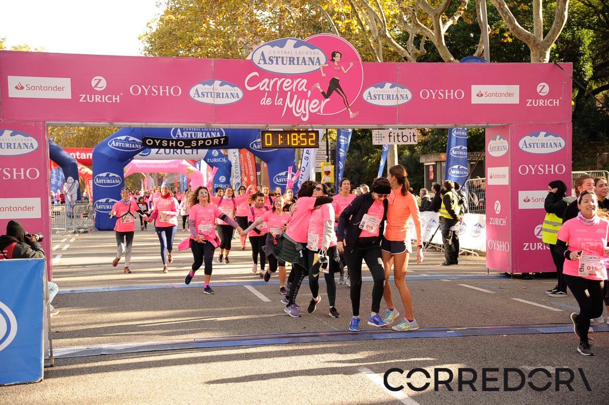 Llegada de la Carrera de la Mujer de Barcelona (ARCO DERECHO 49)