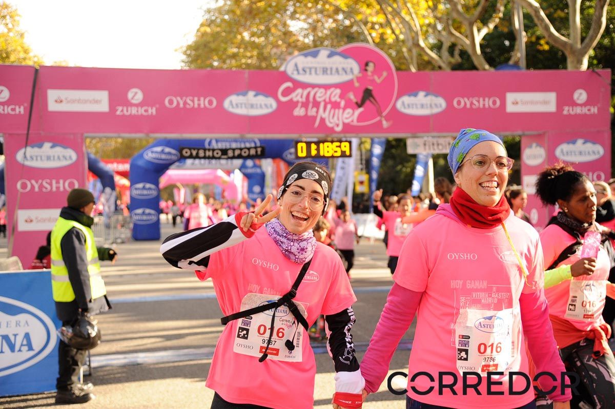 Llegada de la Carrera de la Mujer de Barcelona (ARCO DERECHO 49)