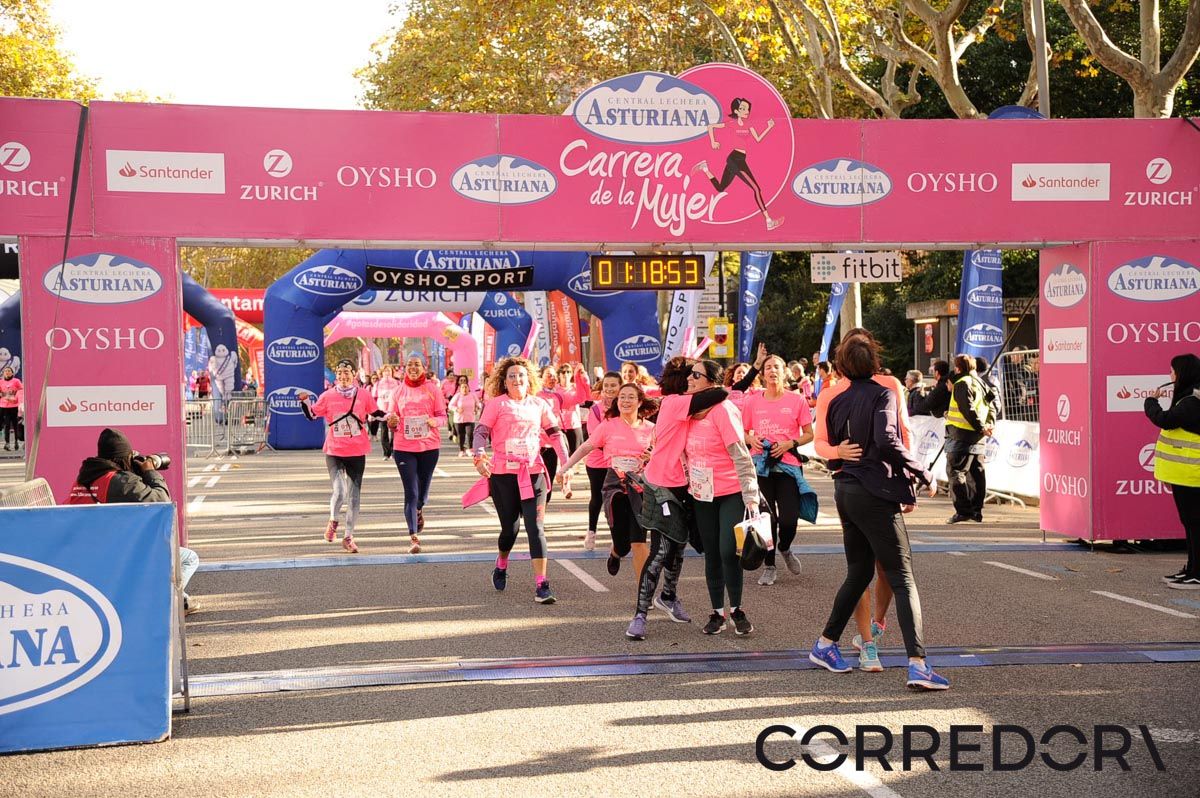 Llegada de la Carrera de la Mujer de Barcelona (ARCO DERECHO 49)