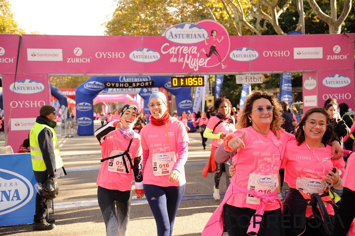Llegada de la Carrera de la Mujer de Barcelona (ARCO DERECHO 49)