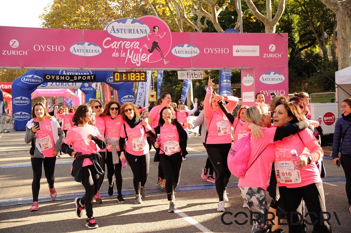 Llegada de la Carrera de la Mujer de Barcelona (ARCO DERECHO 48)