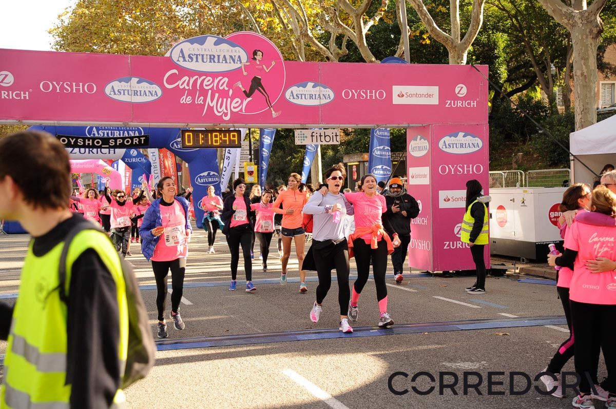 Llegada de la Carrera de la Mujer de Barcelona (ARCO DERECHO 48)