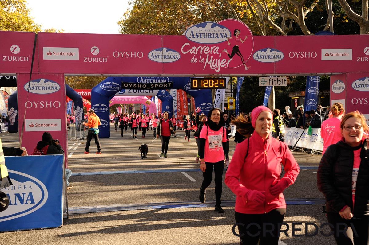 Llegada de la Carrera de la Mujer de Barcelona (ARCO DERECHO 51)