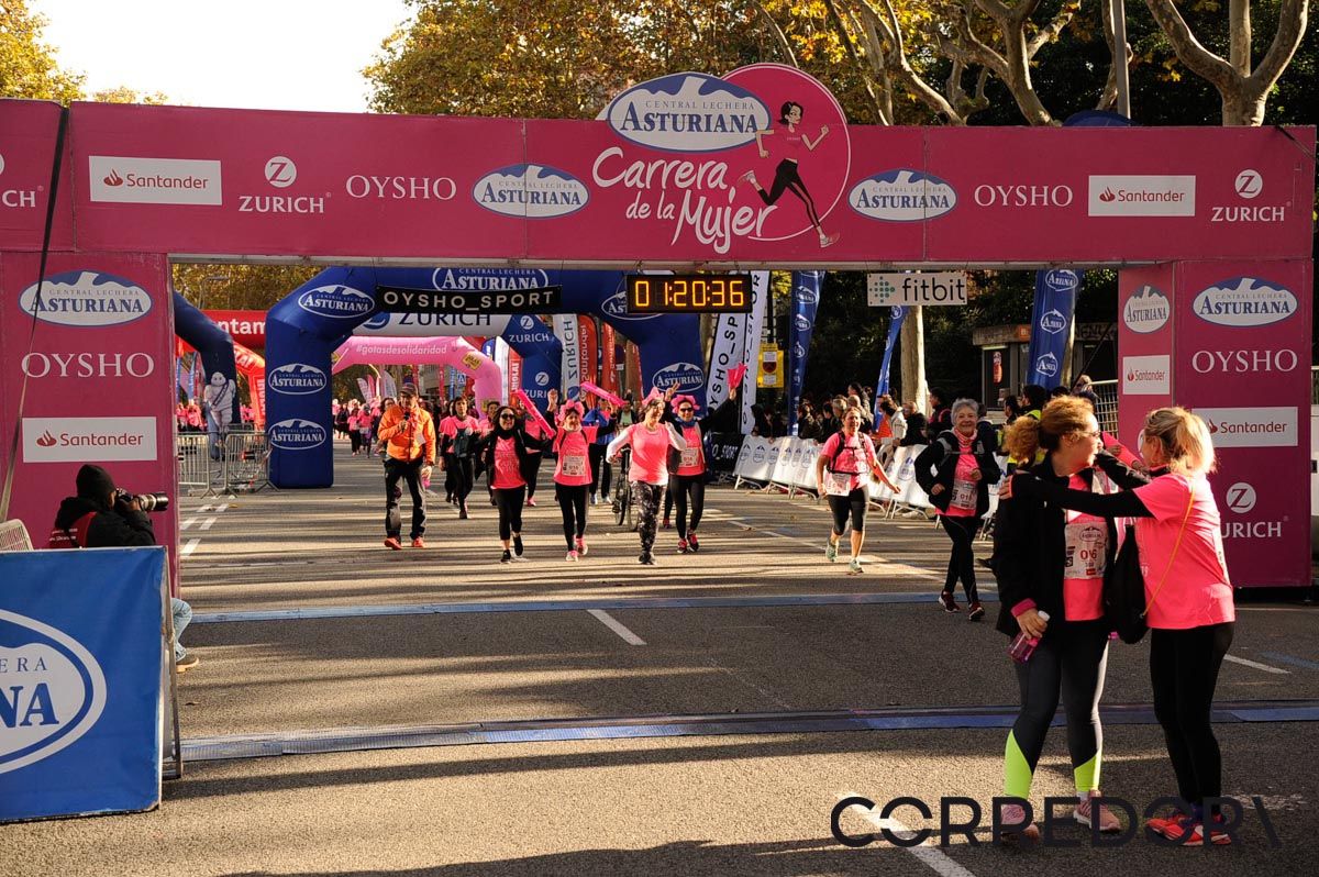 Llegada de la Carrera de la Mujer de Barcelona (ARCO DERECHO 51)