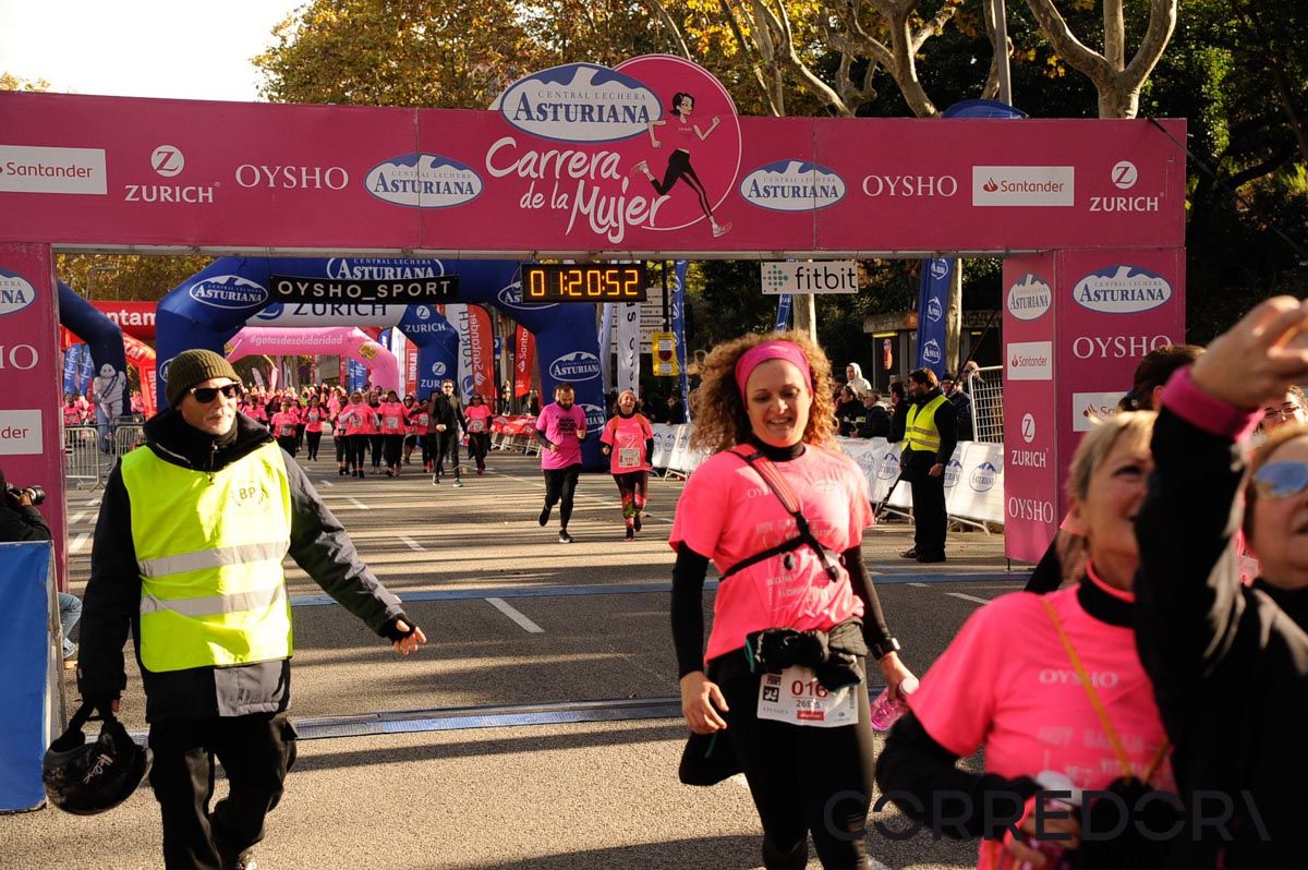 Llegada de la Carrera de la Mujer de Barcelona (ARCO DERECHO 51)
