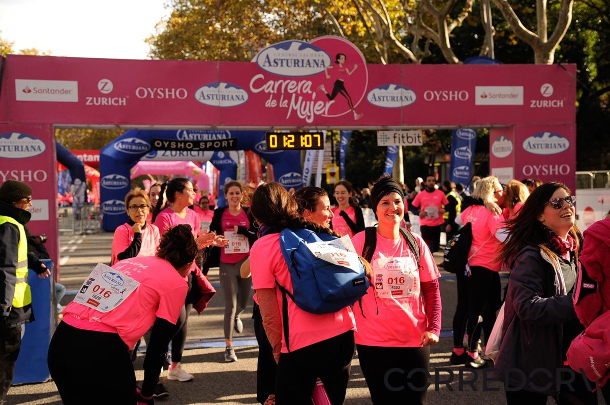 Llegada de la Carrera de la Mujer de Barcelona (ARCO DERECHO 51)