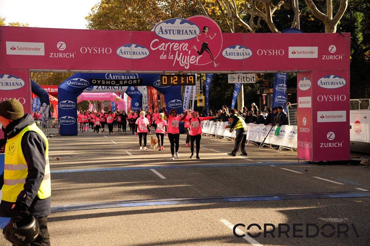 Llegada de la Carrera de la Mujer de Barcelona (ARCO DERECHO 52)