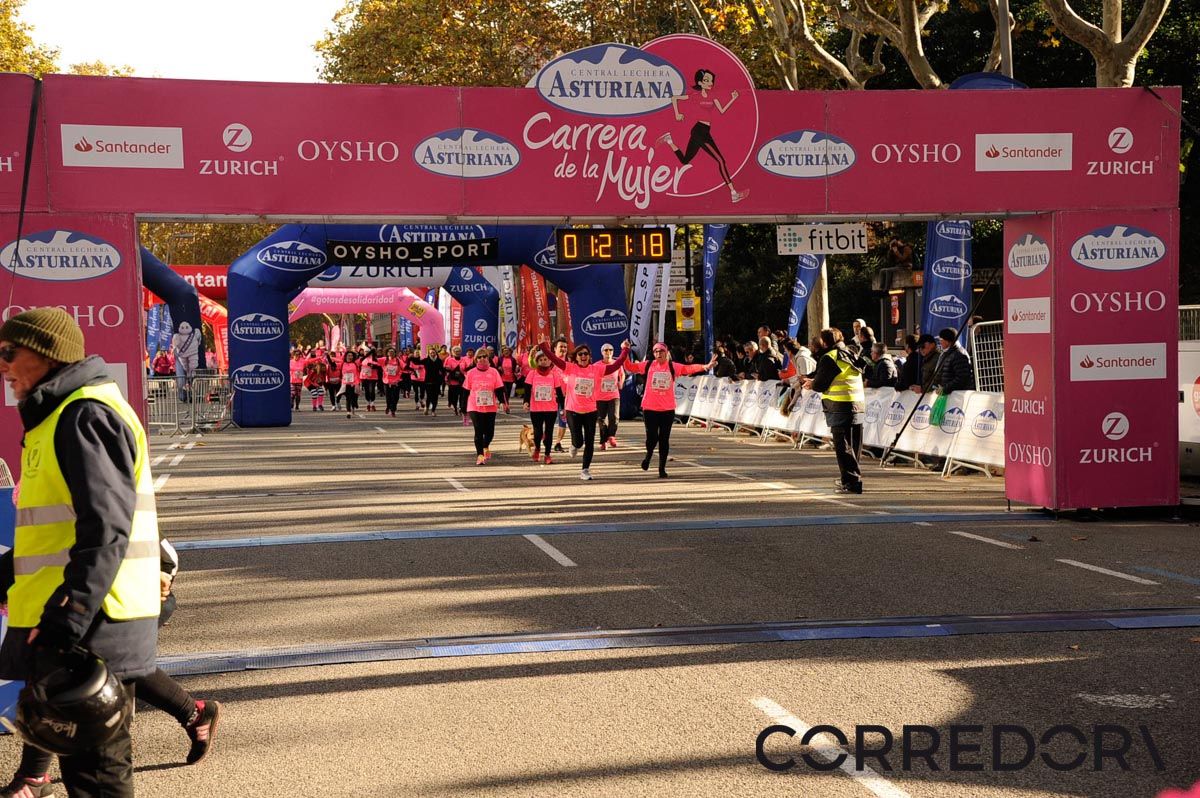 Llegada de la Carrera de la Mujer de Barcelona (ARCO DERECHO 52)