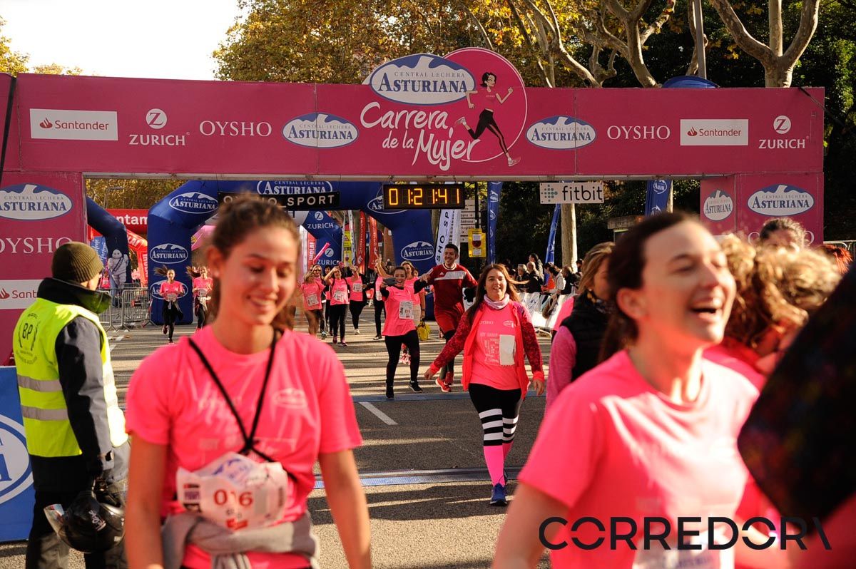 Llegada de la Carrera de la Mujer de Barcelona (ARCO DERECHO 52)