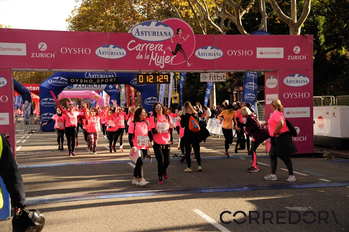 Llegada de la Carrera de la Mujer de Barcelona (ARCO DERECHO 52)