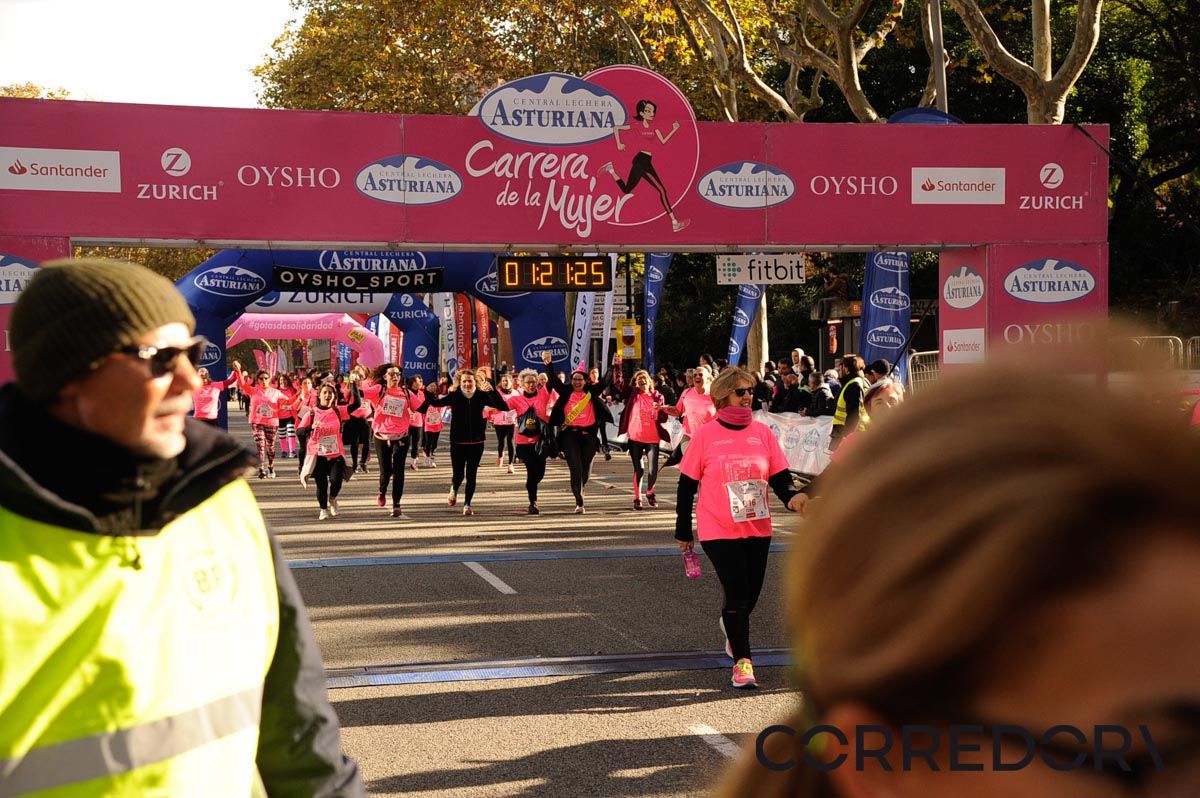 Llegada de la Carrera de la Mujer de Barcelona (ARCO DERECHO 52)