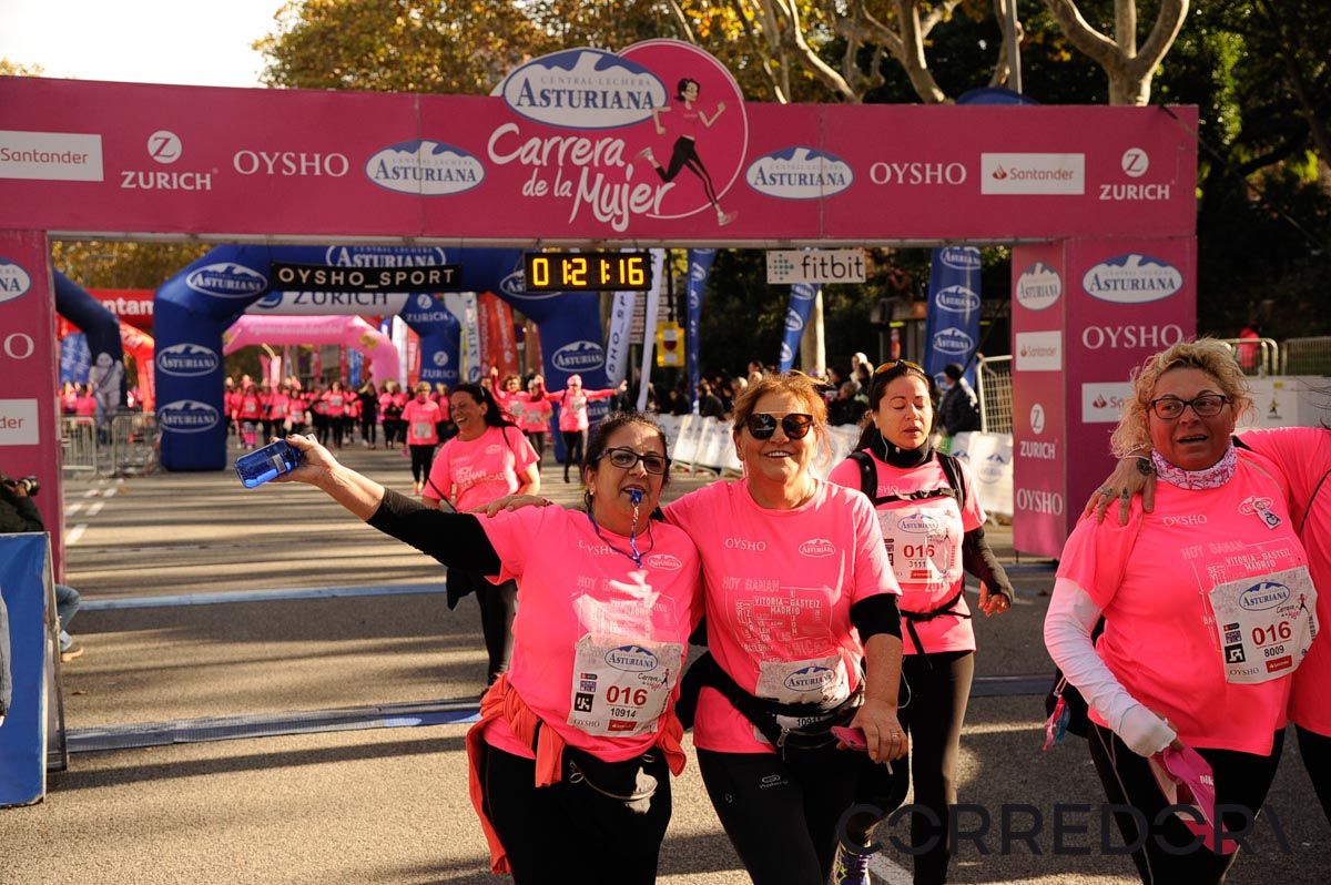 Llegada de la Carrera de la Mujer de Barcelona (ARCO DERECHO 52)