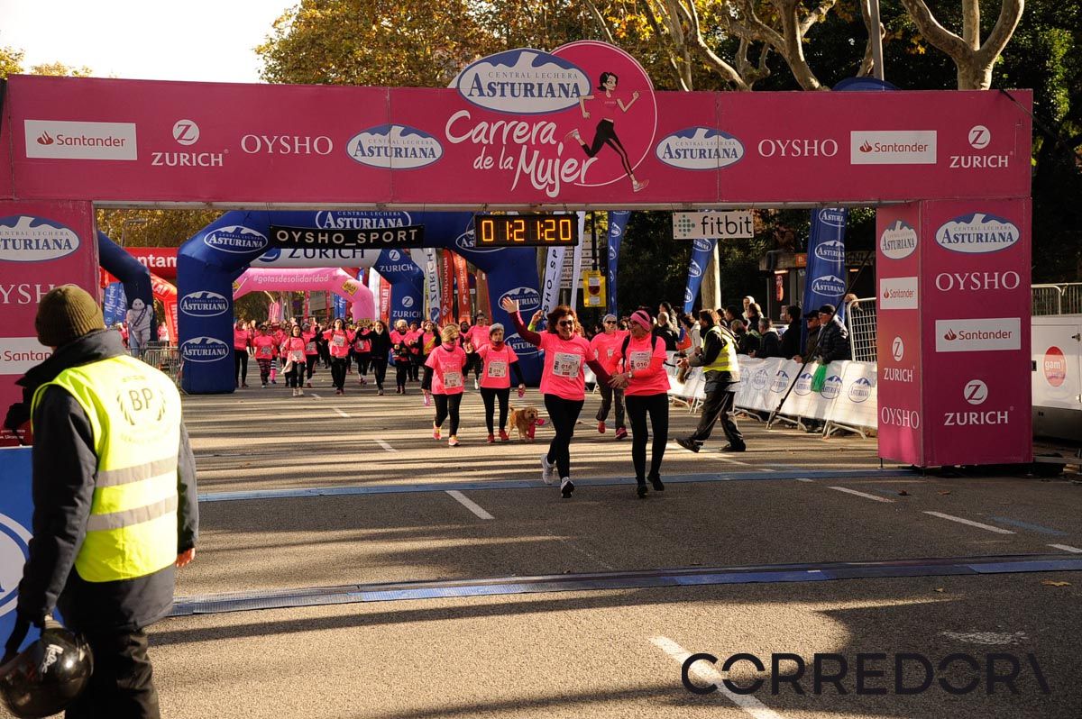 Llegada de la Carrera de la Mujer de Barcelona (ARCO DERECHO 52)