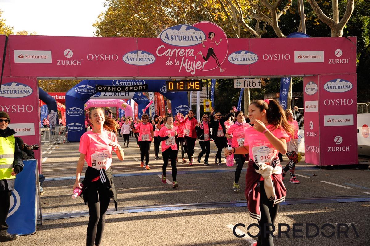 Llegada de la Carrera de la Mujer de Barcelona (ARCO DERECHO 53)