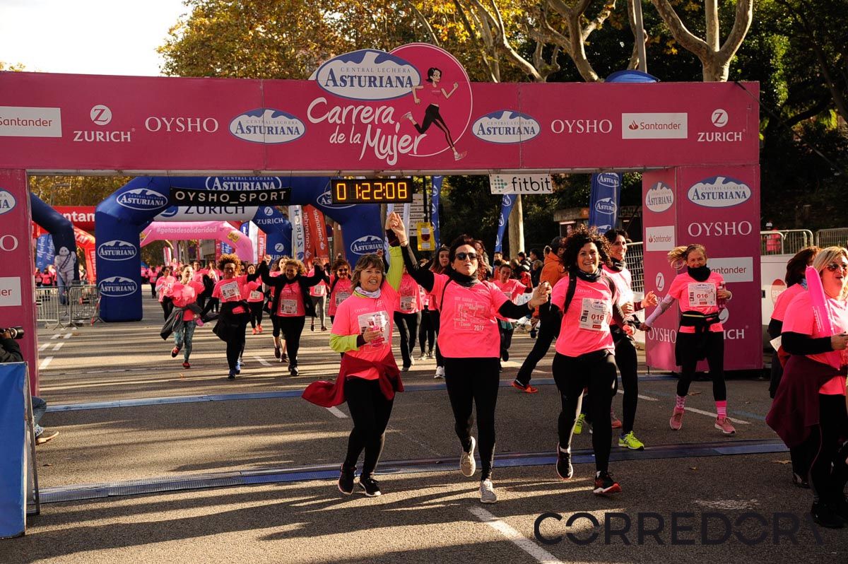 Llegada de la Carrera de la Mujer de Barcelona (ARCO DERECHO 53)