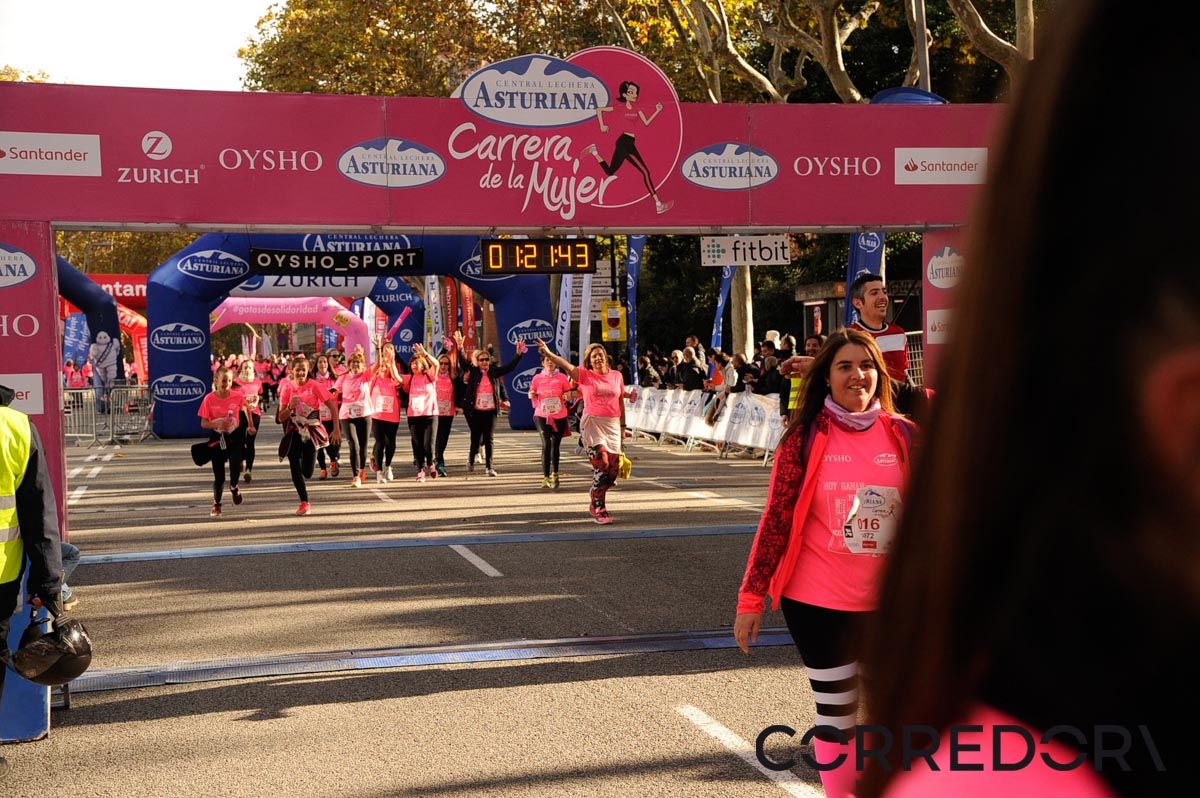 Llegada de la Carrera de la Mujer de Barcelona (ARCO DERECHO 53)
