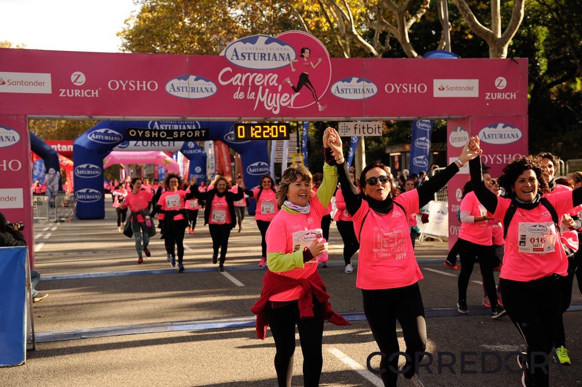 Llegada de la Carrera de la Mujer de Barcelona (ARCO DERECHO 53)