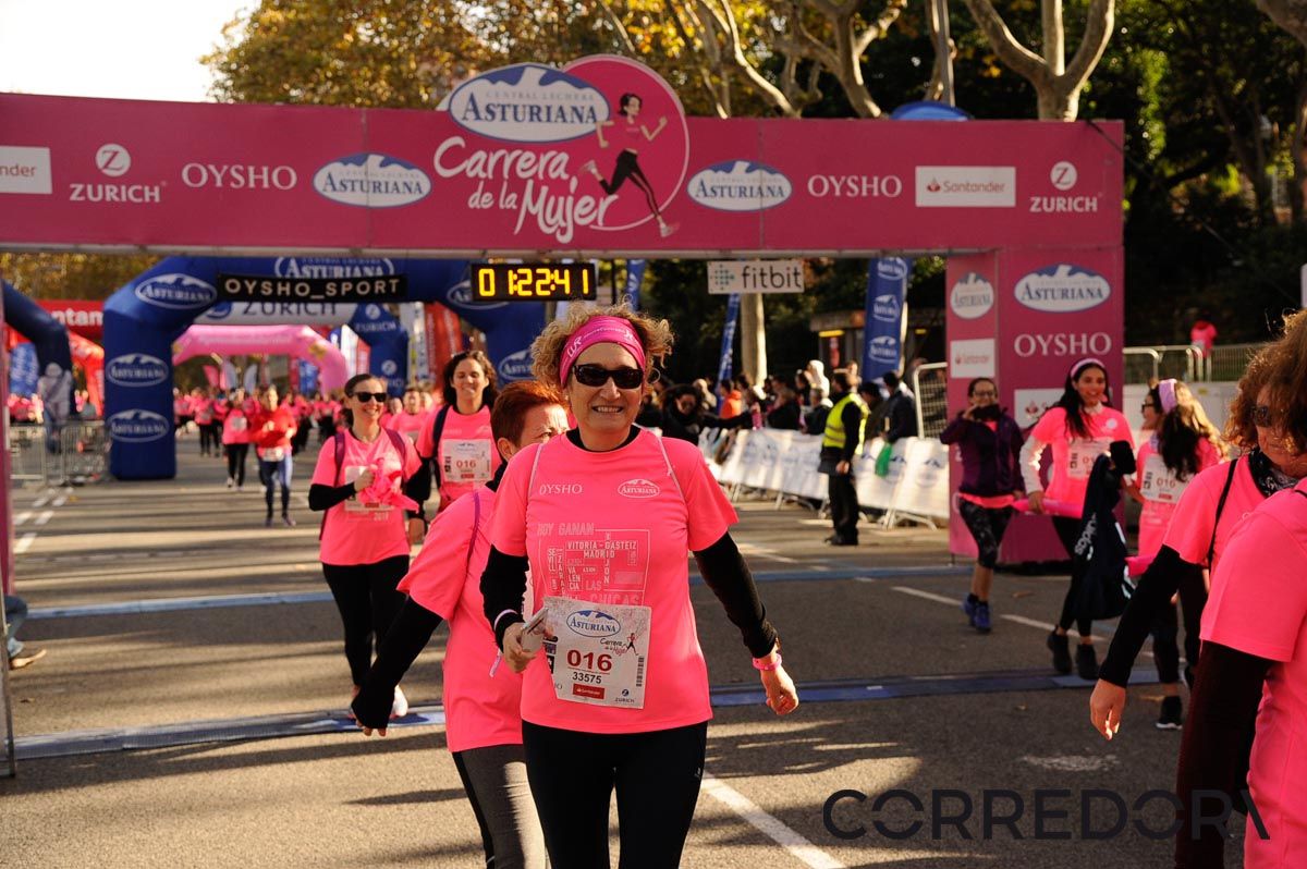 Llegada de la Carrera de la Mujer de Barcelona (ARCO DERECHO 54)