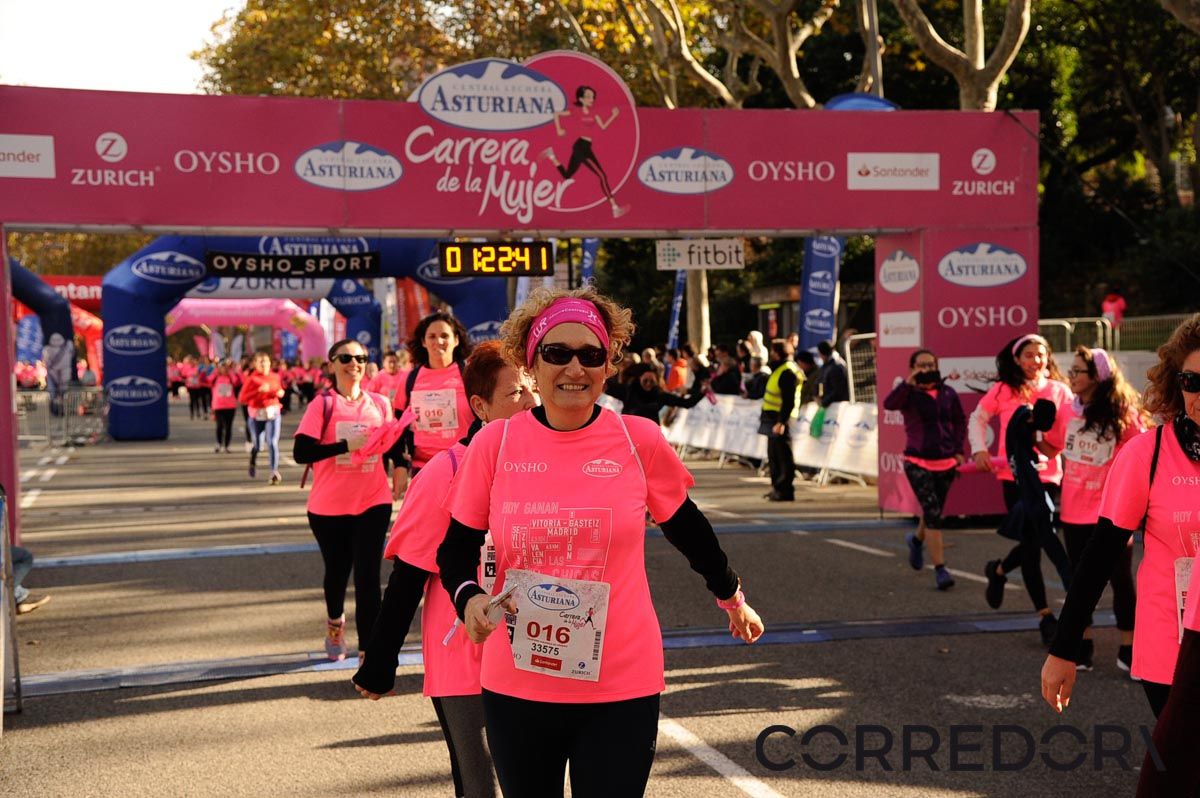 Llegada de la Carrera de la Mujer de Barcelona (ARCO DERECHO 54)