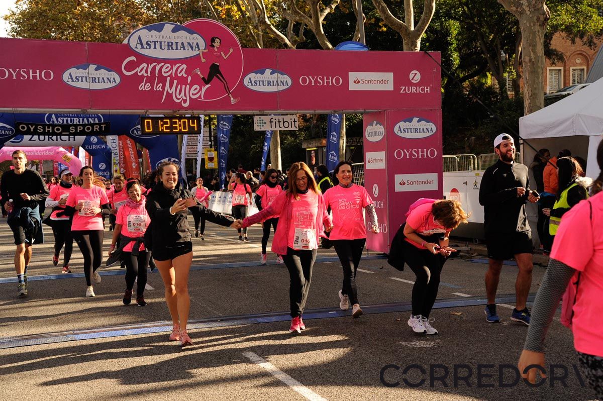Llegada de la Carrera de la Mujer de Barcelona (ARCO DERECHO 55)