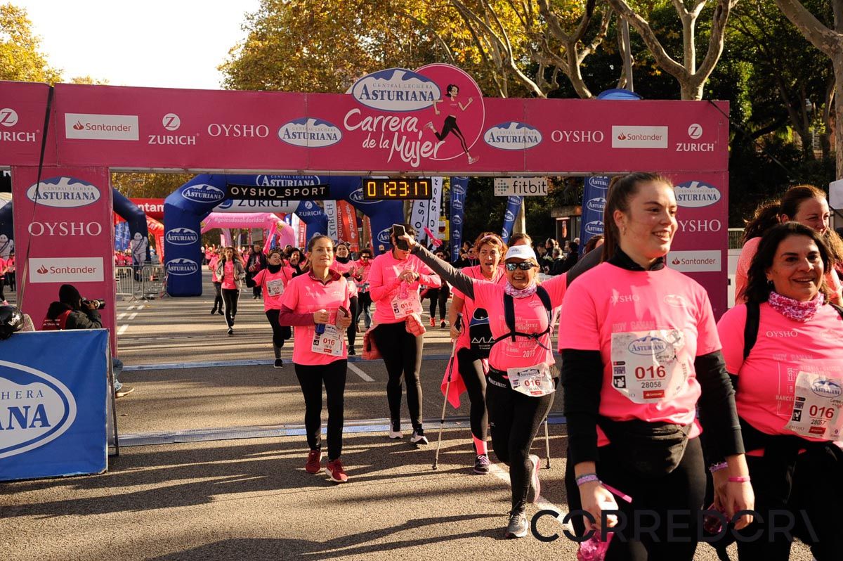 Llegada de la Carrera de la Mujer de Barcelona (ARCO DERECHO 55)