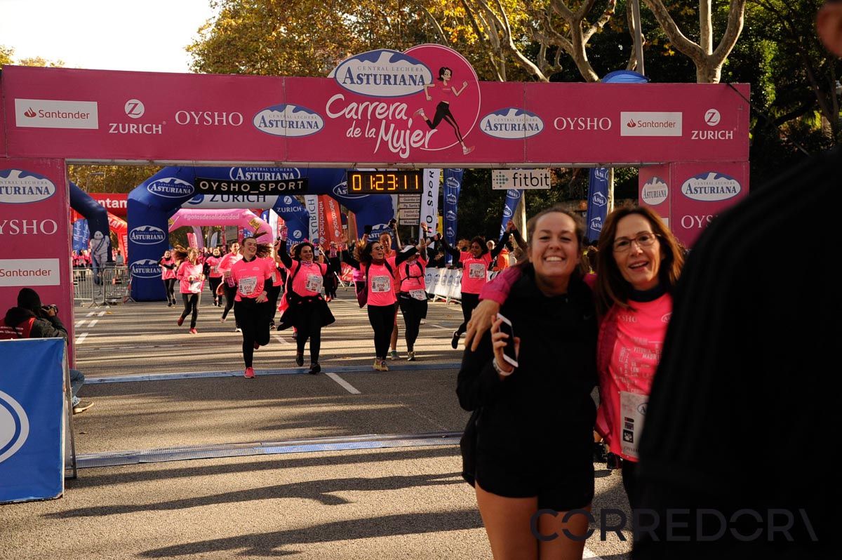 Llegada de la Carrera de la Mujer de Barcelona (ARCO DERECHO 55)