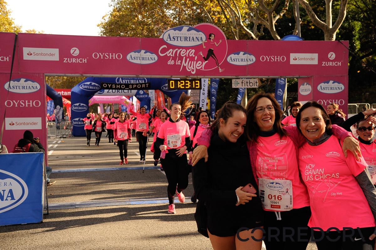 Llegada de la Carrera de la Mujer de Barcelona (ARCO DERECHO 55)