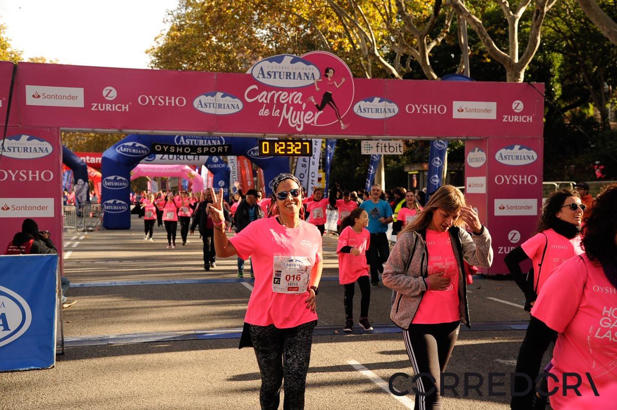 Llegada de la Carrera de la Mujer de Barcelona (ARCO DERECHO 55)