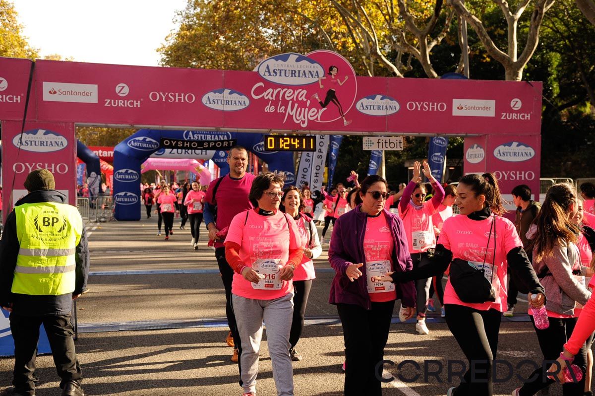 Llegada de la Carrera de la Mujer de Barcelona (ARCO DERECHO 56)