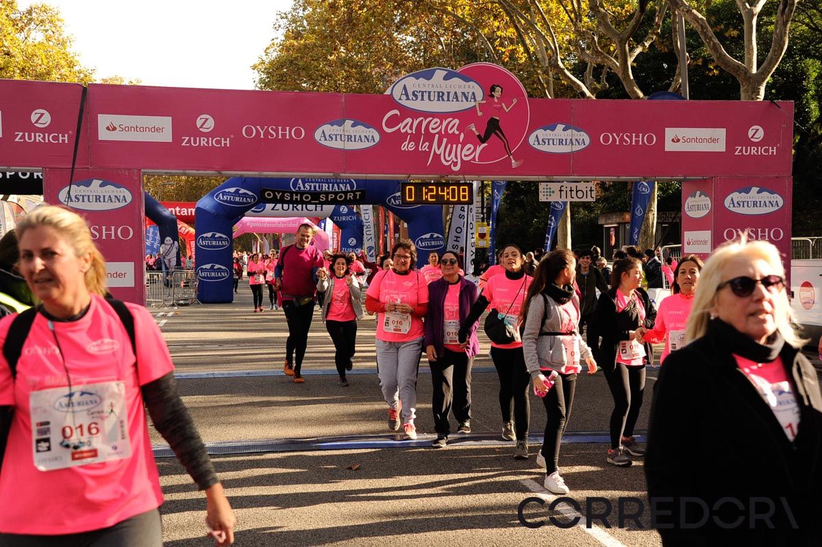 Llegada de la Carrera de la Mujer de Barcelona (ARCO DERECHO 56)