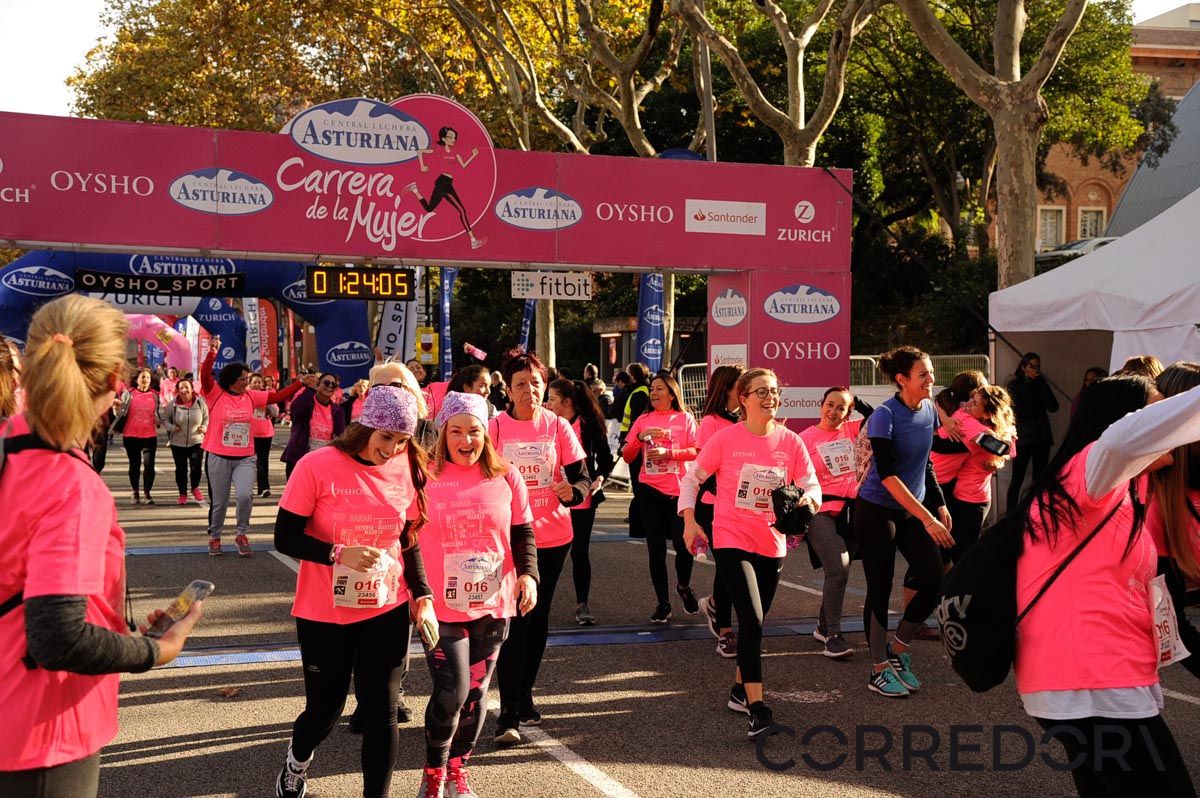 Llegada de la Carrera de la Mujer de Barcelona (ARCO DERECHO 56)