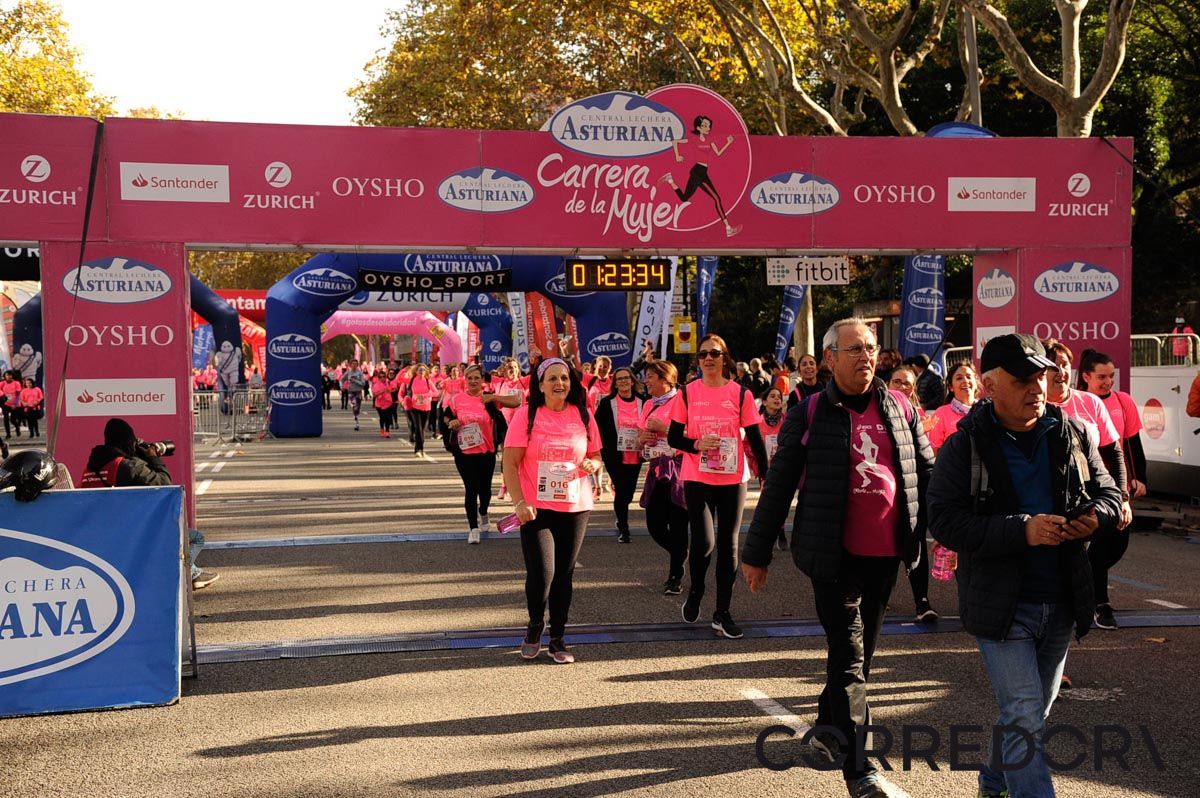 Llegada de la Carrera de la Mujer de Barcelona (ARCO DERECHO 55)