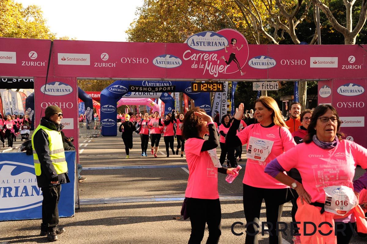 Llegada de la Carrera de la Mujer de Barcelona (ARCO DERECHO 57)