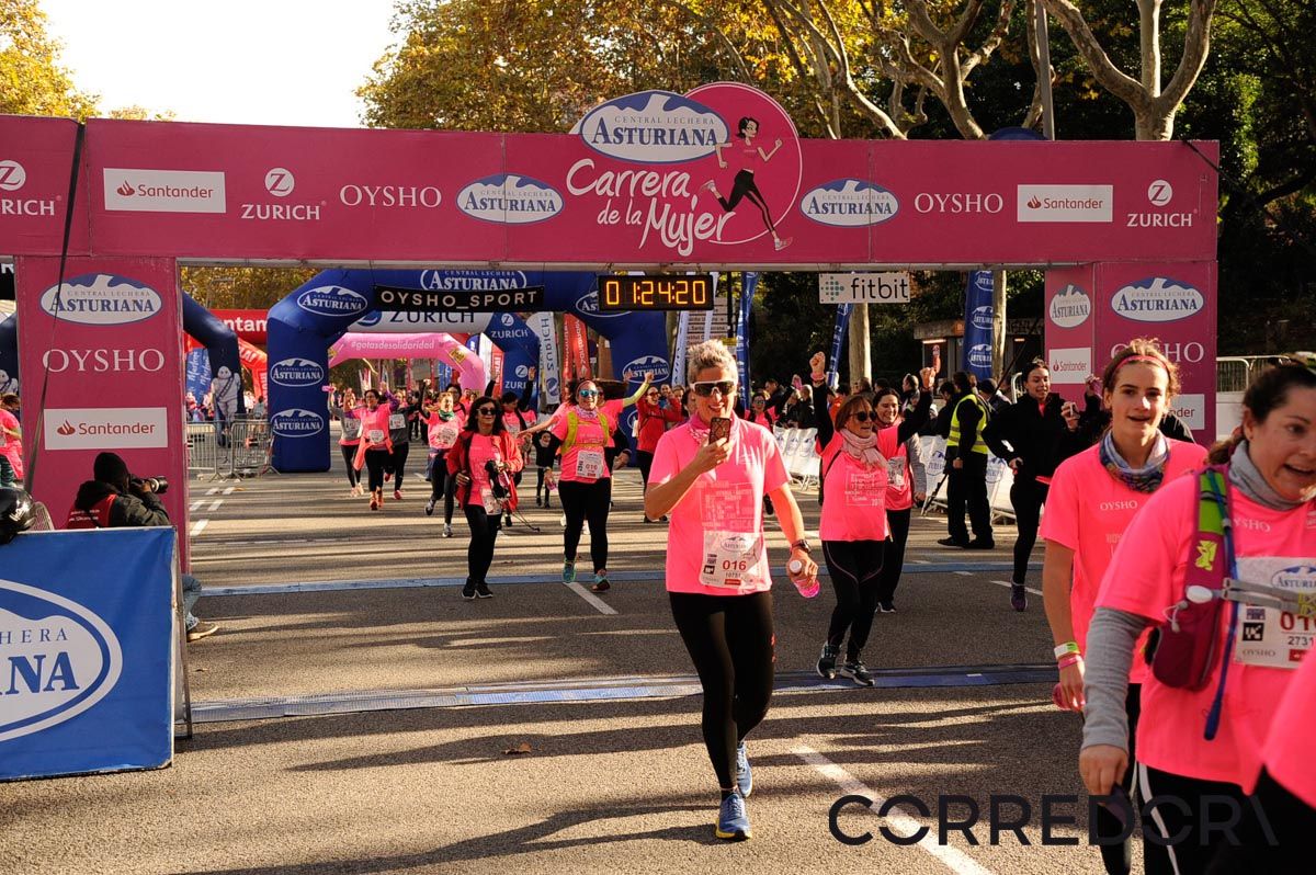Llegada de la Carrera de la Mujer de Barcelona (ARCO DERECHO 57)