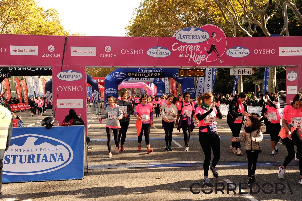 Llegada de la Carrera de la Mujer de Barcelona (ARCO DERECHO 57)
