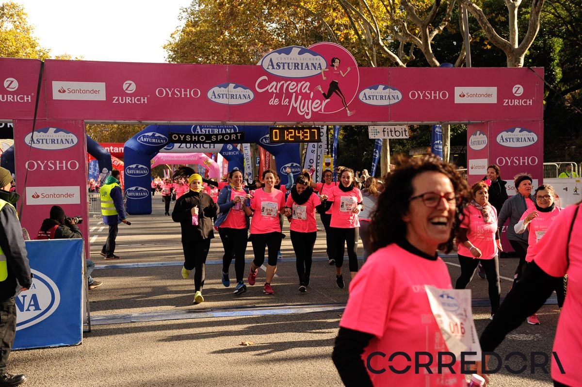 Llegada de la Carrera de la Mujer de Barcelona (ARCO DERECHO 57)